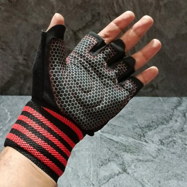 Half Finger Weightlifting Gloves- BLACK RED