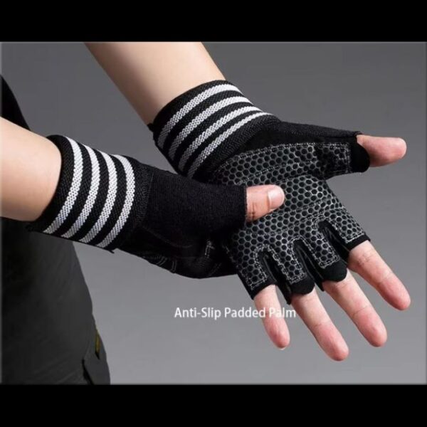 Half Finger Weightlifting Gloves- BLACK WHITE