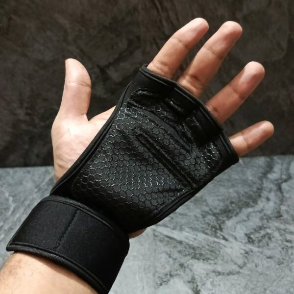 Light Weight Lifting Gloves- BLACK